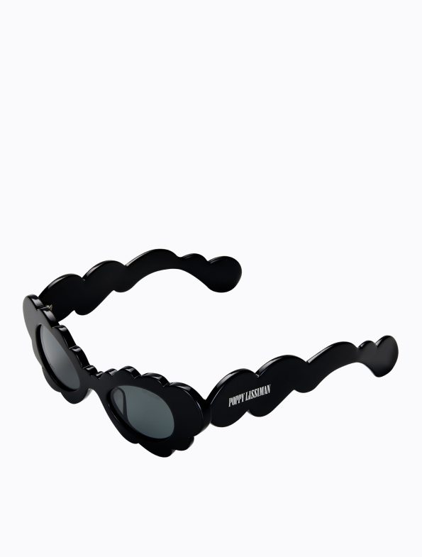 Cloudy_Black_Side