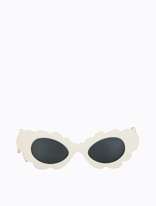 Cloudy_Blanc