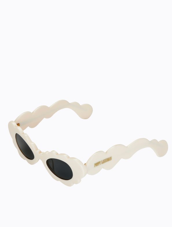 Cloudy_Blanc_Side